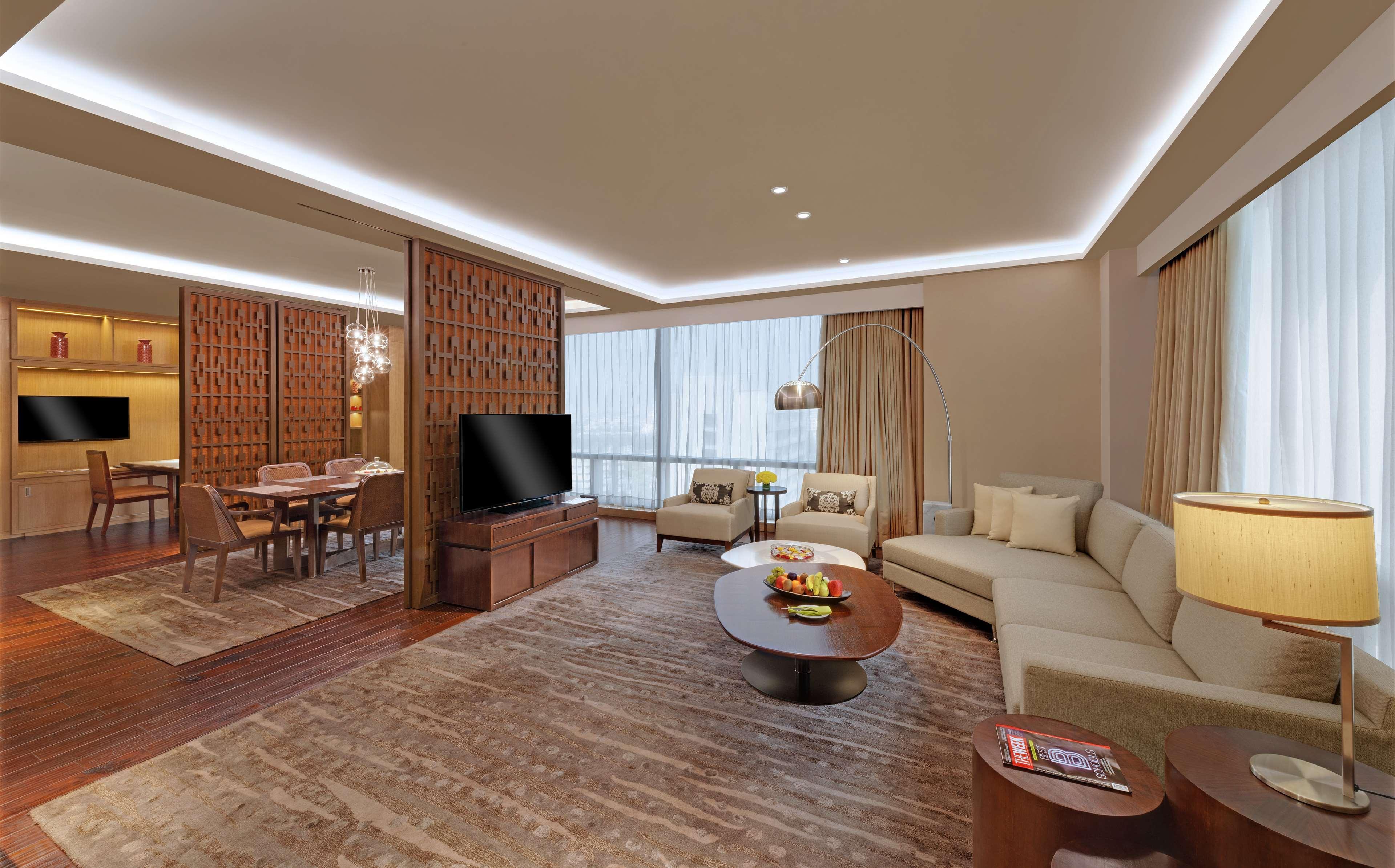 Hotel Hyatt Regency Ahmedabad Exterior foto